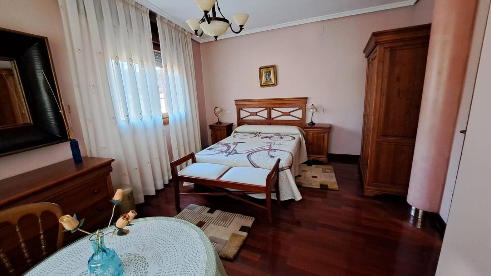 La Madre Abadesa Villa Tordesillas Exterior photo